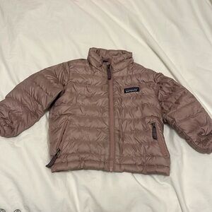 Patagonia Purple Puffer Jacket with Quilted Design
